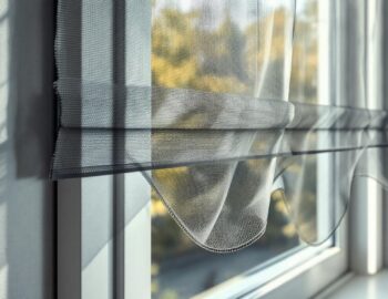 découvrez les erreurs courantes à éviter lors de l'installation d'une moustiquaire pour fenêtre afin d'assurer une protection optimale contre les insectes et préserver votre confort.